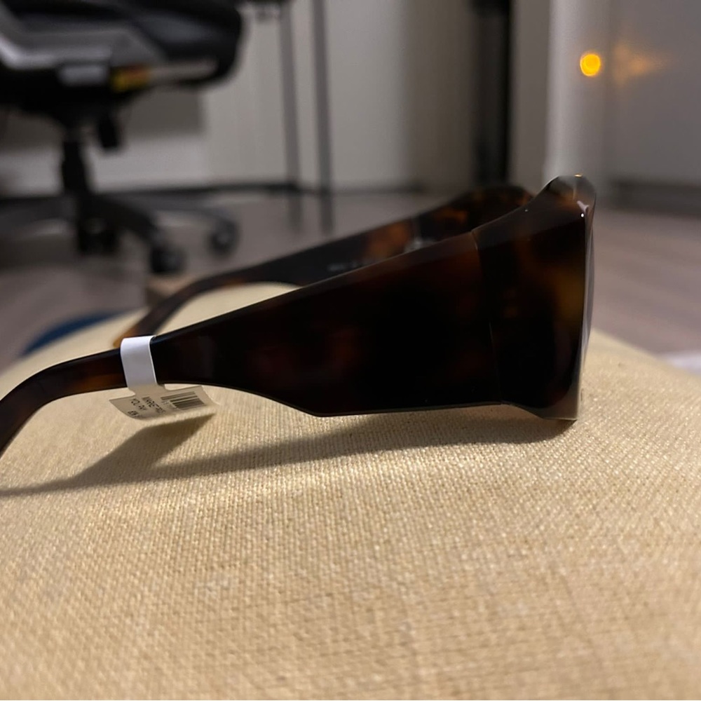 Balenciaga Sunglasses - Picture 7 of 8
